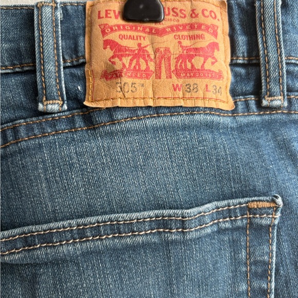Men’s Levi’s 505 Regular Fit jeans 38/34. - Picture 1 of 6
